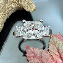 Load image into Gallery viewer, 14K &amp; Diamond