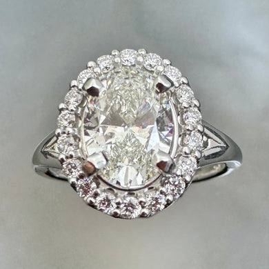 124708 WG R - 1.5CT