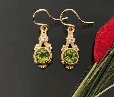 PET 823 YG E - Peridot & Diamond