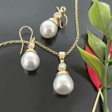 Load image into Gallery viewer, PET 687 YG P - Pearl &amp; Diamond